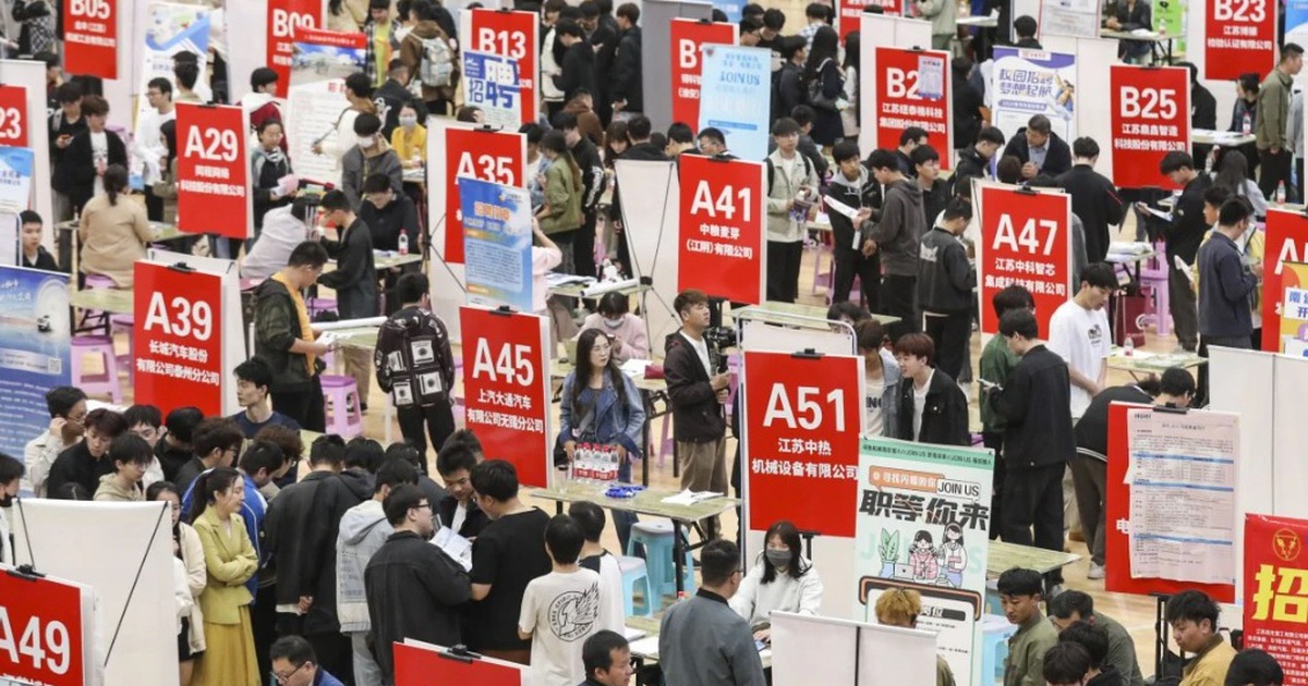 Trung Quốc đẩy mạnh chương trình ‘1131’ giảm tỷ lệ sinh viên tốt nghiệp ĐH thất nghiệp