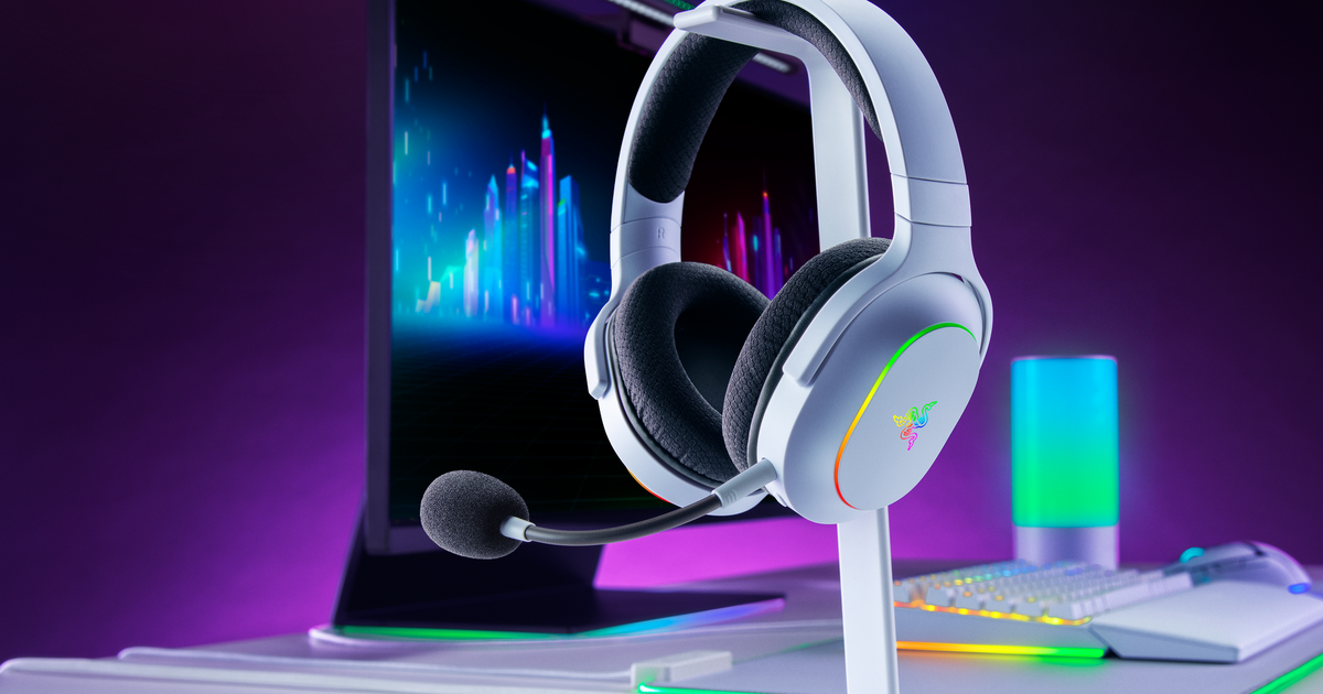 Razer ra mắt tai nghe không dây Barracuda X Chroma tích hợp ánh sáng sống động