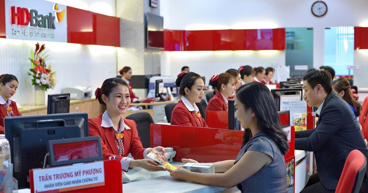 HDBank khởi động dự án 'Tư vấn quản trị ESG và Tài chính bền vững' cùng PwC