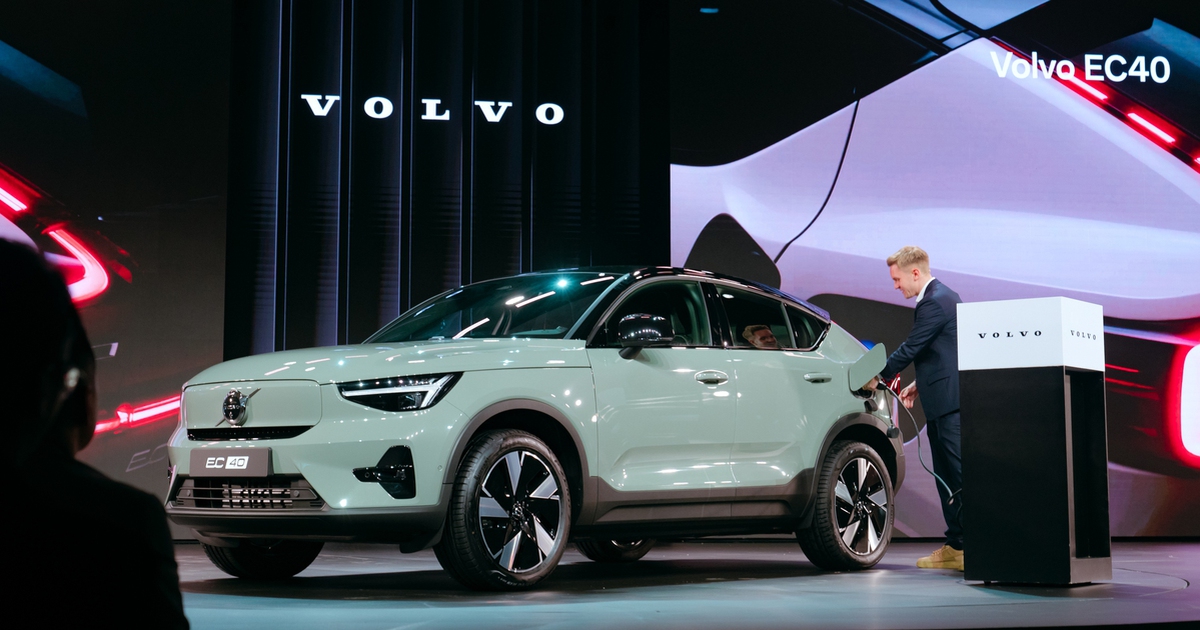 Ô tô điện Volvo EC40 có giá 1,739 tỉ đồng Việt Nam