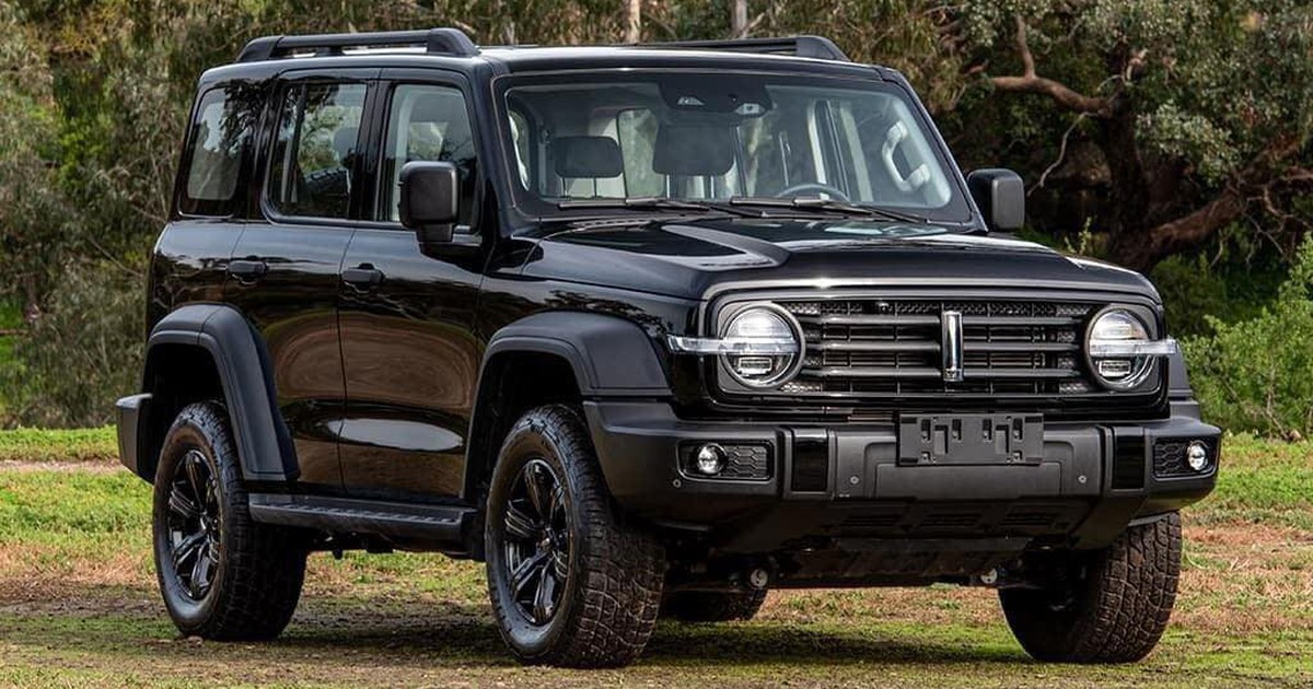 Xe Trung Quốc Tank 300 lộ giá bán lên tới 1,7 tỉ đồng khi về Việt Nam