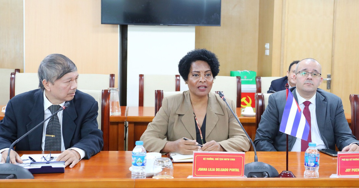 Bộ trưởng, Chủ tịch Ngân hàng Trung ương Cuba thăm và làm việc với NHCSXH