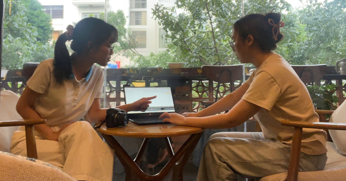 Khổ sở vì làm chung với đồng nghiệp không hợp tính