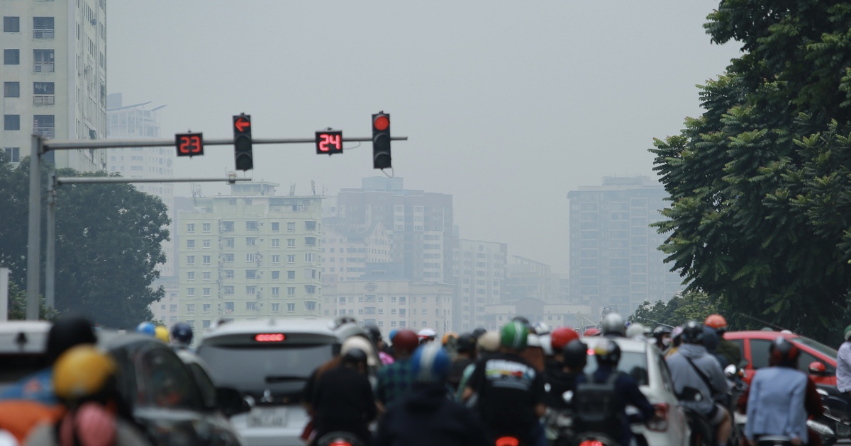 Hà Nội ô nhiễm không khí, cả tháng không có ngày nào tốt