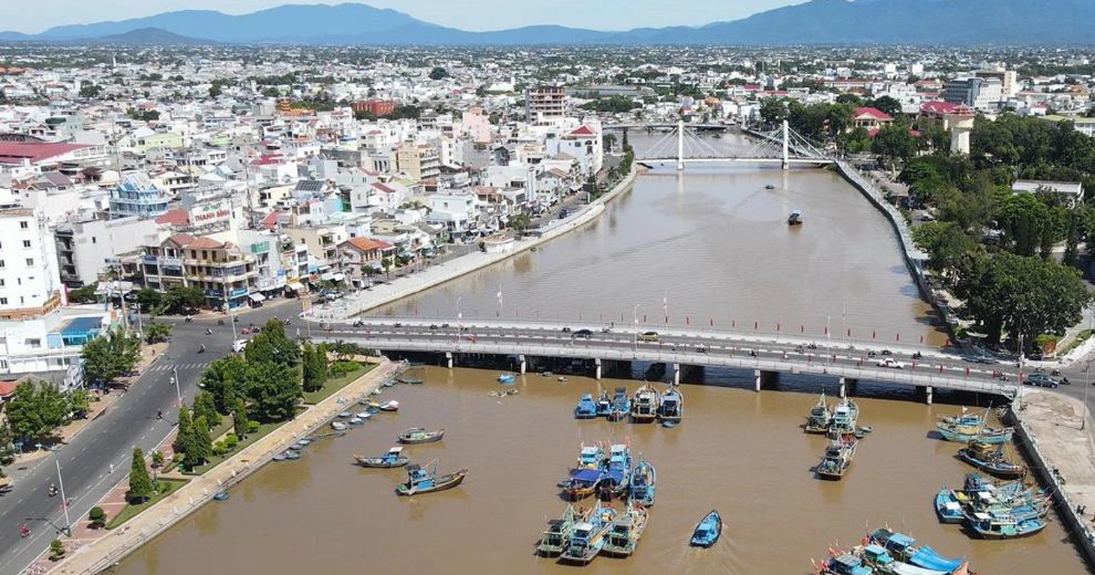 Lãnh đạo Bình Thuận nêu giải pháp xử lý lãng phí tài nguyên đất đai