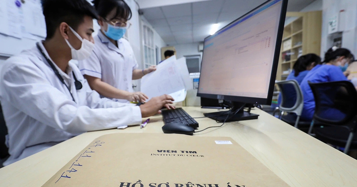 Triển khai bệnh án điện tử: Còn chờ gì?