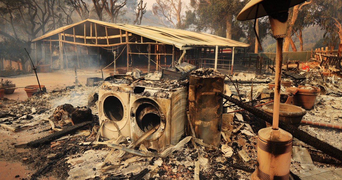 Horrible forest fire in Malibu