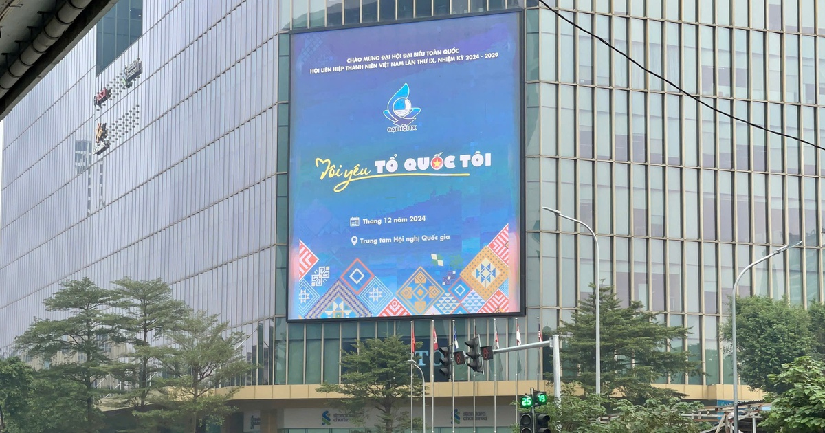 Người trẻ háo hức đón chờ đại hội