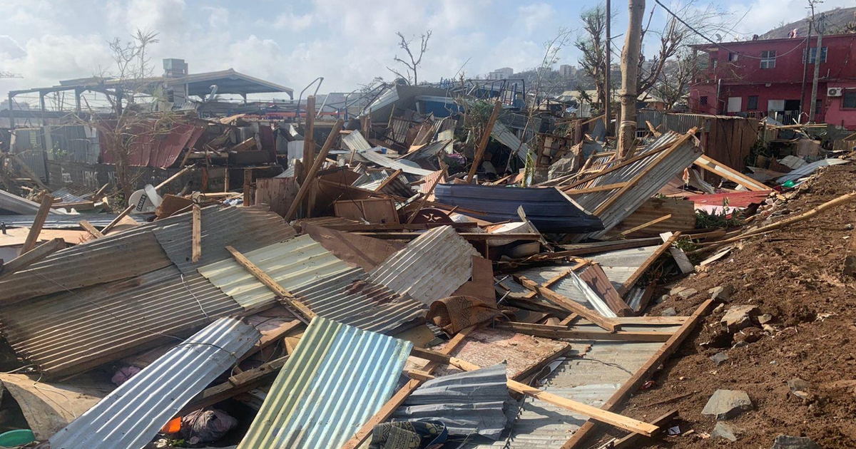 Typhoon Chido swept across the French island of Mayotte, hundreds of people may have died