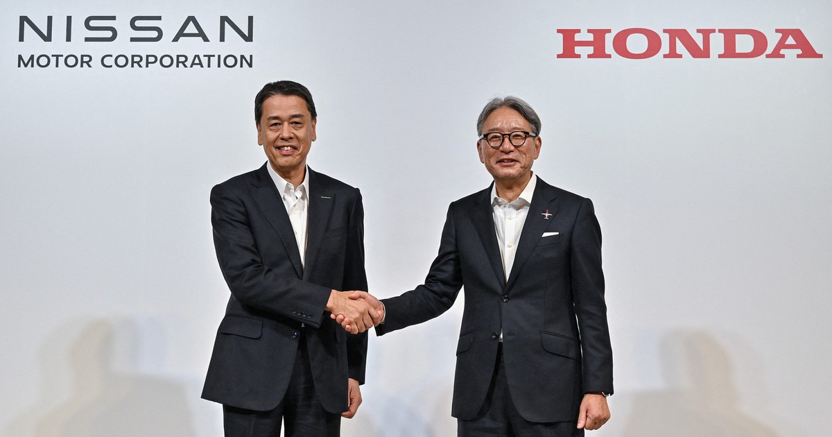 News broke that Honda and Nissan were negotiating a merger, Tokyo stopped trading in Nissan shares