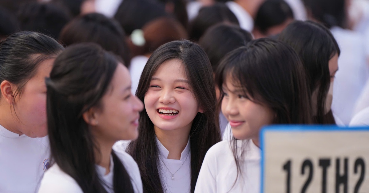 Tư vấn truyền hình trực tuyến 2025: Giải đáp mọi thắc mắc thi tốt nghiệp, xét tuyển ĐH