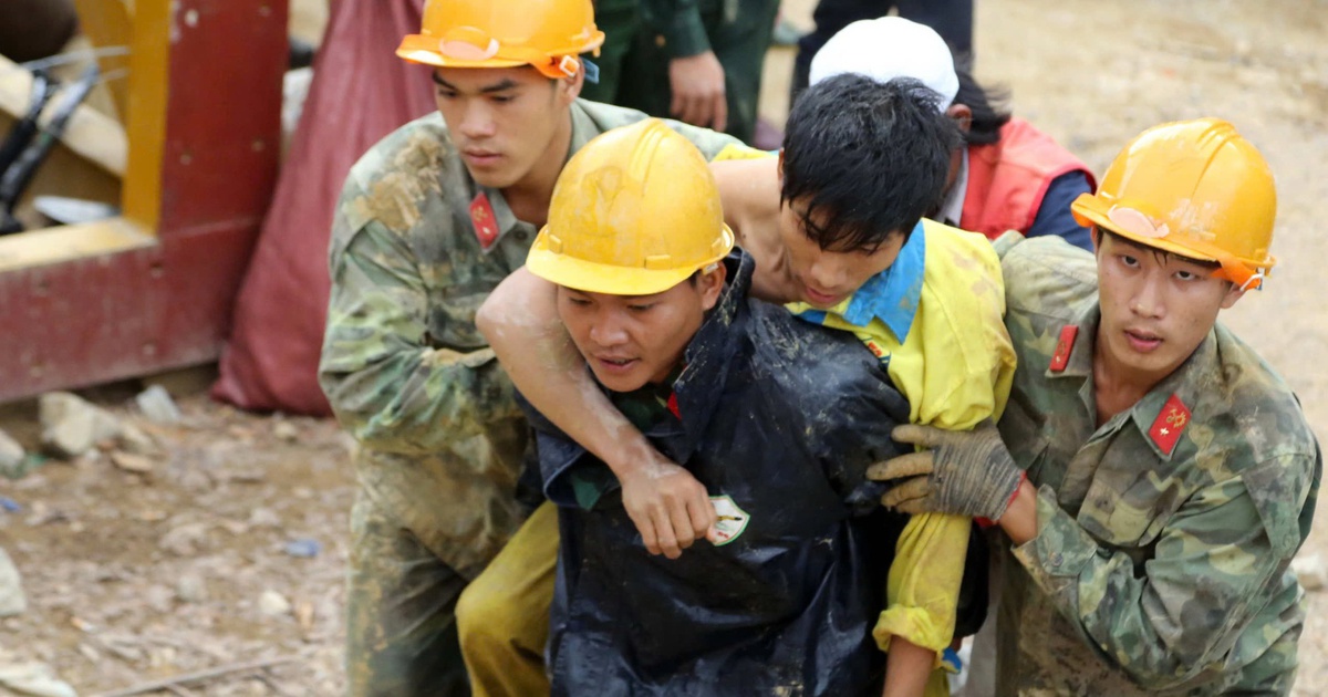 Kỳ t&iacute;ch cứu người của c&ocirc;ng binh trong vụ sập hầm thủy điện Đạ D&acirc;ng - Đạ Chomo