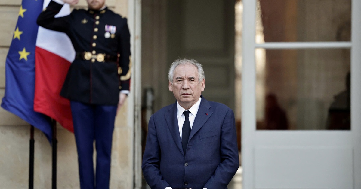 French Prime Minister announces new cabinet