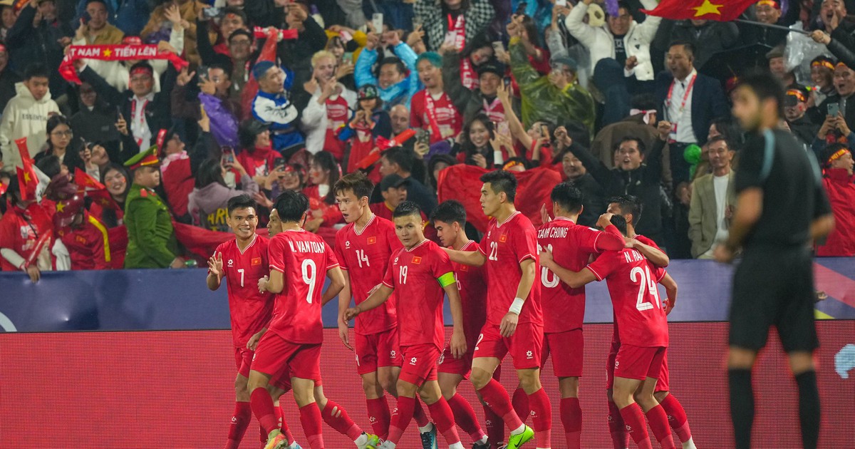 ‘Hot’ ticket issue before semi-final first leg: Singapore sells extremely small quantity to Vietnam