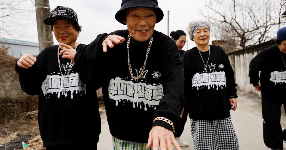 Korea officially becomes a ‘super-aged society’