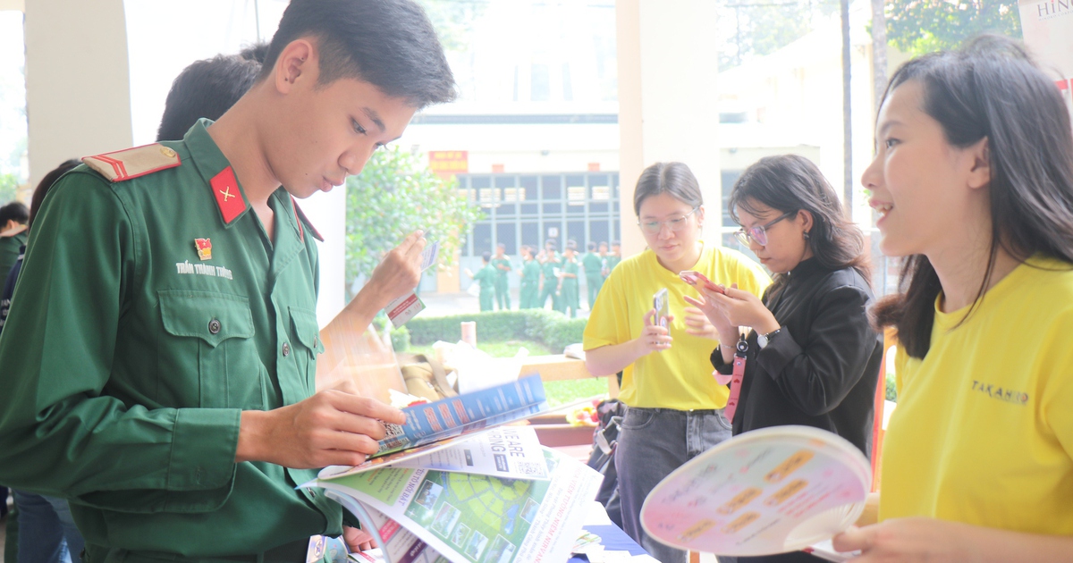 Hơn 2.000 vị trí việc làm chào đón quân nhân xuất ngũ tại TP.HCM