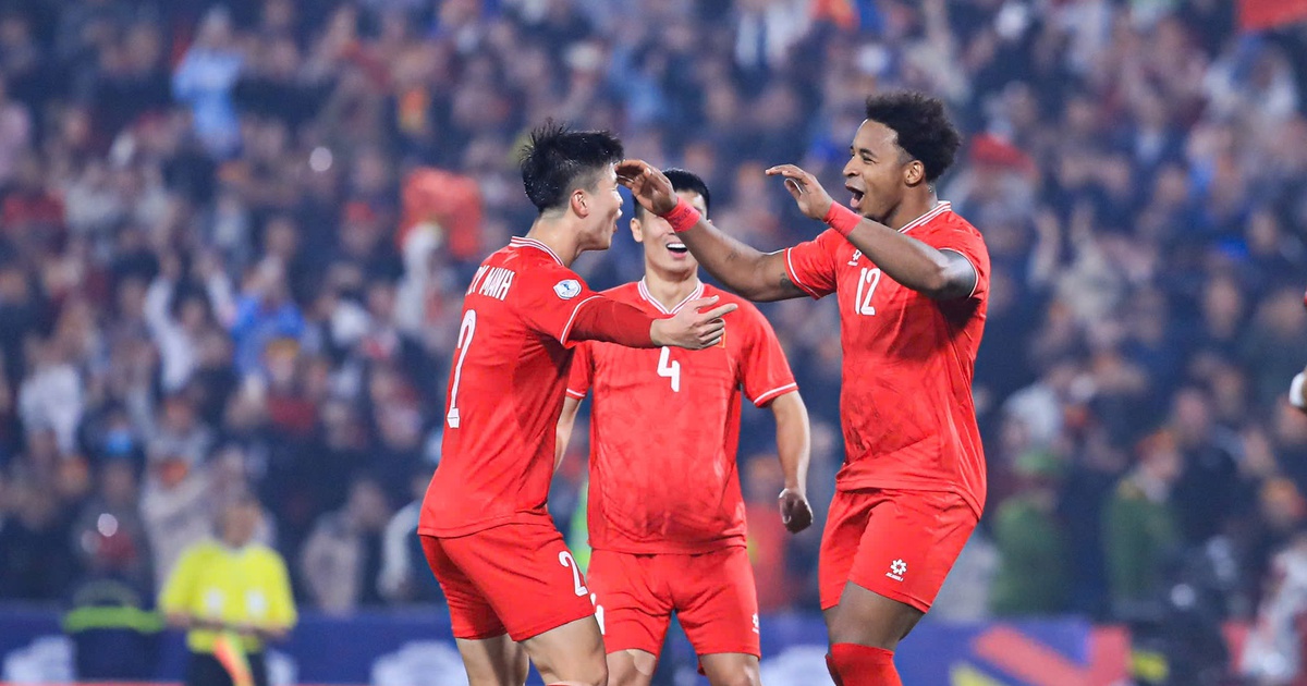 Scoring continuously, Xuan Son leads the AFF Cup 2024 top scorer race