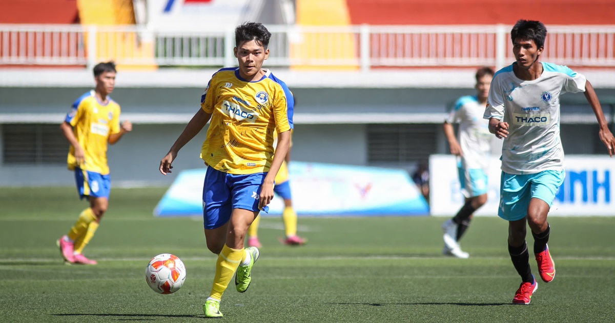 Cầu thủ sinh viên ghi siêu phẩm và 2 kiến tạo, tiết lộ điều bất ngờ