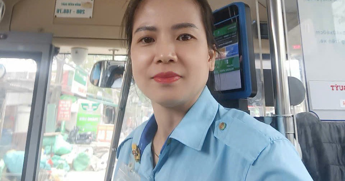 Bỏ quên 21 triệu đồng trên xe buýt, người phụ nữ nhận niềm vui bất ngờ