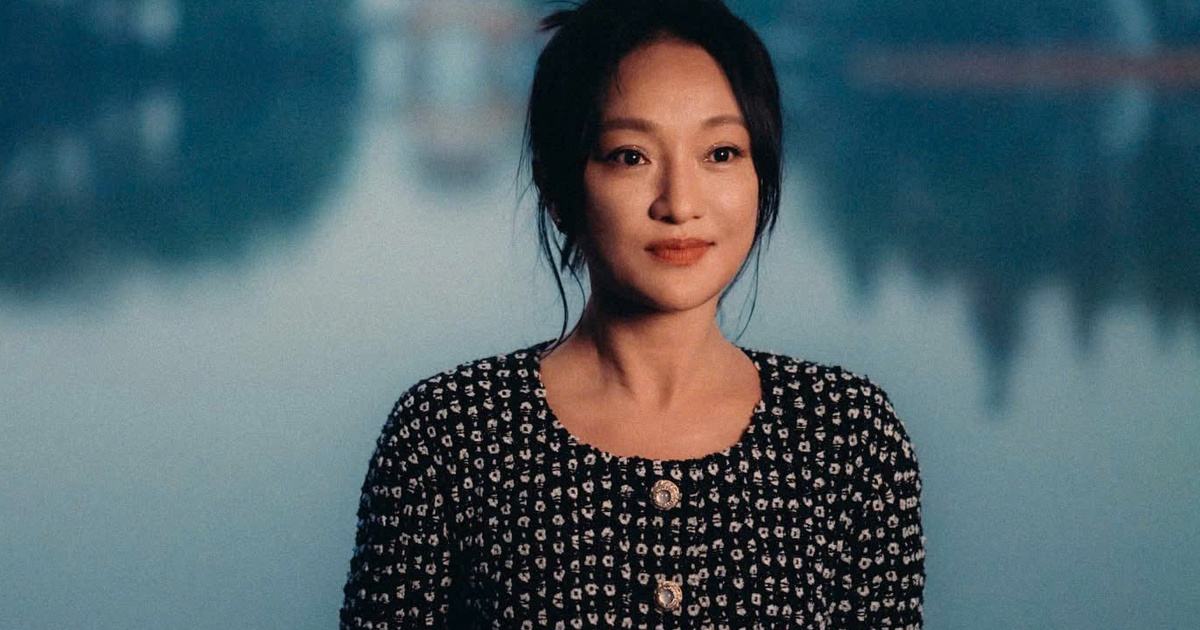 The tweed shirt was renewed by Chau Tan and Tan Chi Loi with an impeccable design
