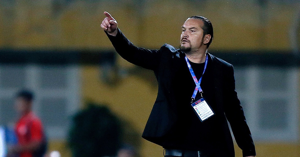 Lát cắt V-League và dấu ấn sâu đậm thầy ngoại