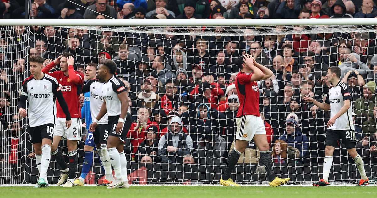 M.U ‘chào đón’ tỉ phú Anh bằng… thất bại sốc trên sân nhà Old Trafford