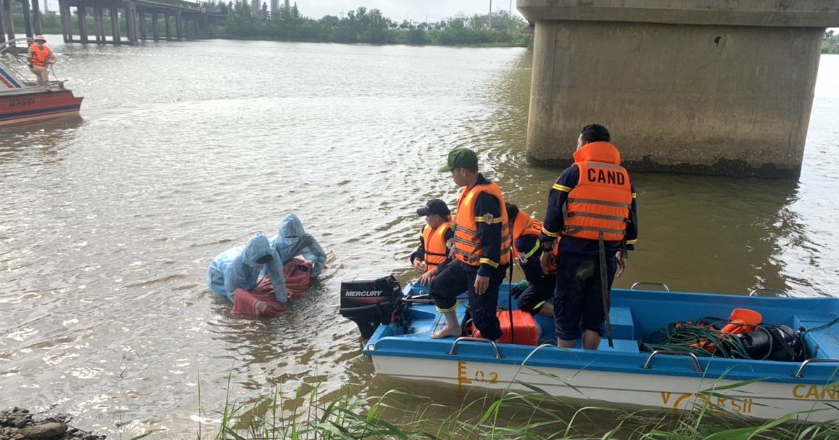 Quảng Trị: Tìm thấy thi thể nữ giáo viên trên sông Bến Hải
