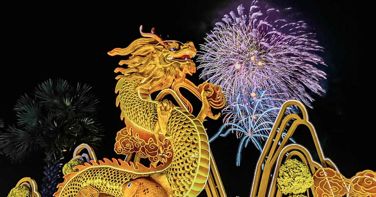 Thi ảnh Khát vọng năm rồng: Linh vật rồng trong thời khắc thiêng liêng