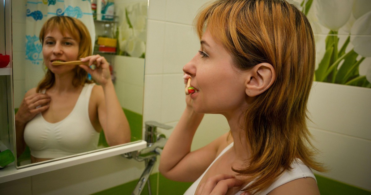 Bạn có nhớ thay bàn chải đánh răng khi nào không?