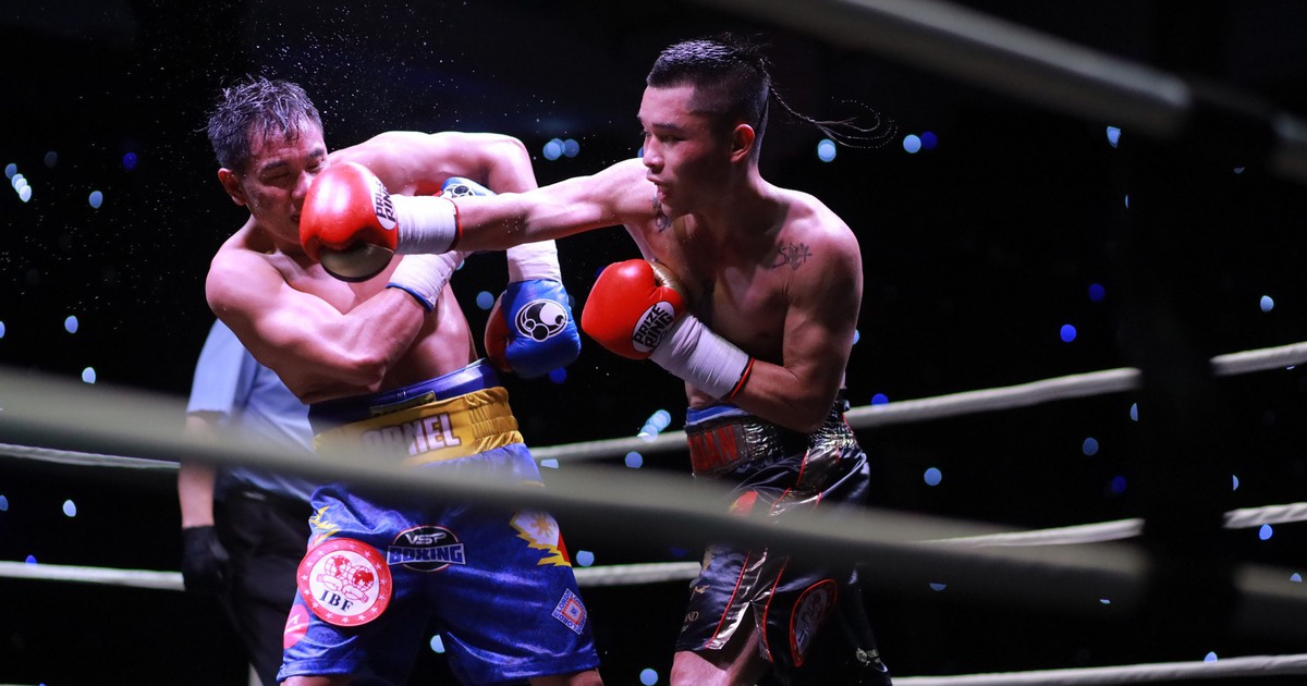 Cựu vô địch IBF châu Á Đinh Hồng Quân đấu võ sĩ Nhật tại sự kiện boxing quốc tế