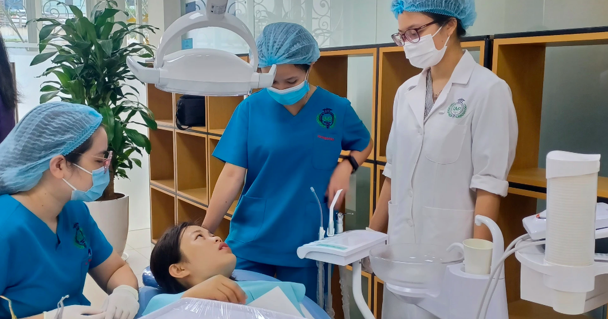 Giữa bác sĩ đa khoa và nha khoa, ngành nào có thu nhập cao hơn?