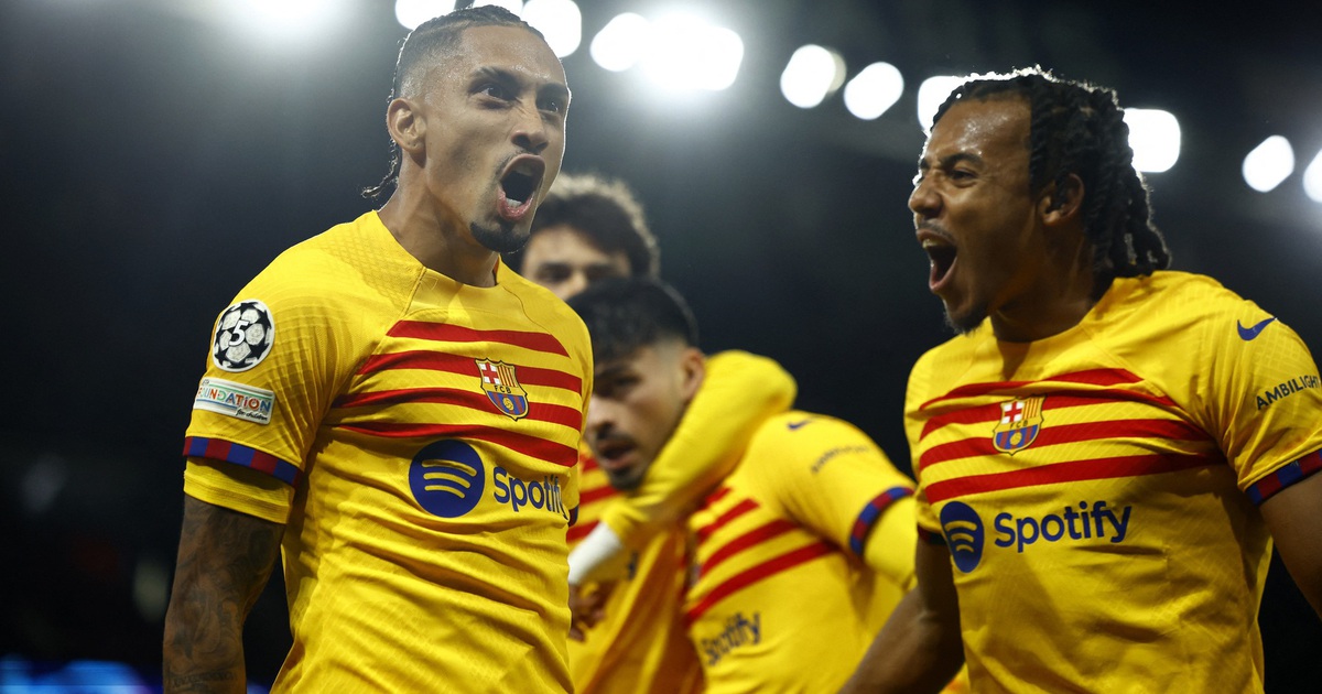 Champions League: Đôi công mãn nhãn, Barca đánh bại kịch tính PSG ngay trên sân khách