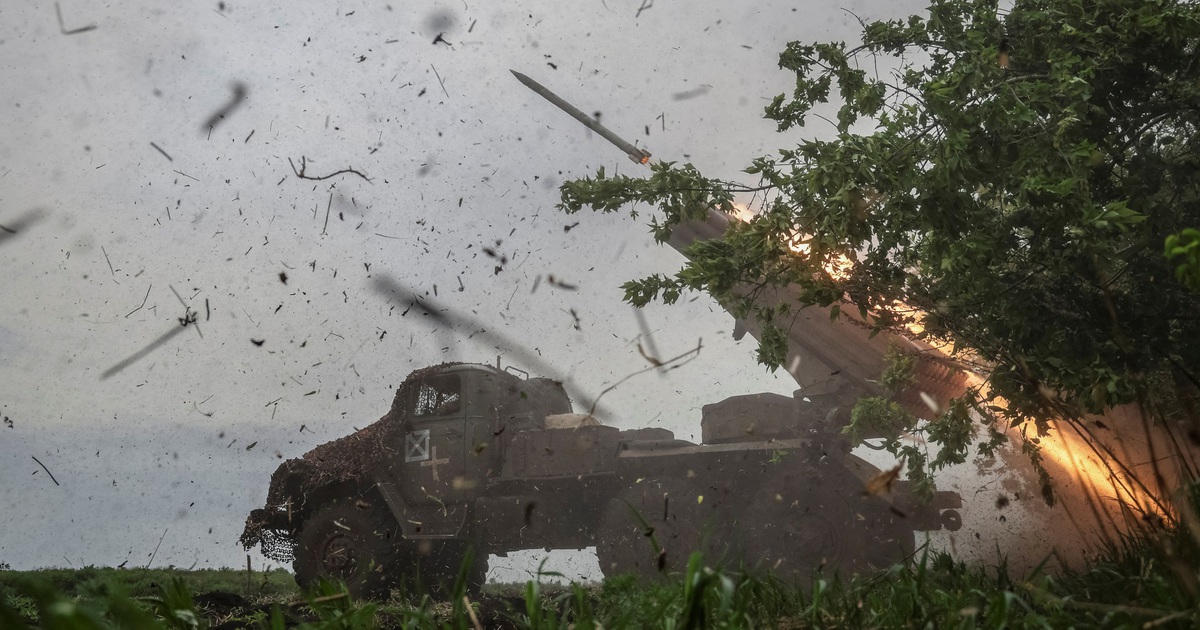 Lực lượng Nga thọc sâu 8 km vì Ukraine để hổng tiền tuyến