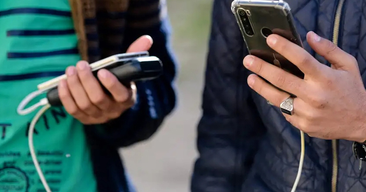 Ốp lưng có làm suy yếu khả năng tiếp nhận sóng của điện thoại?