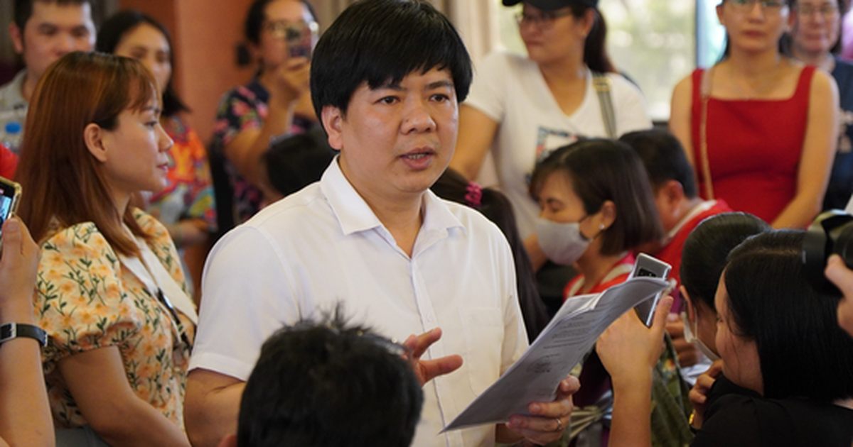 Đóng học phí một lần: Thực hiện sao cho đúng luật?