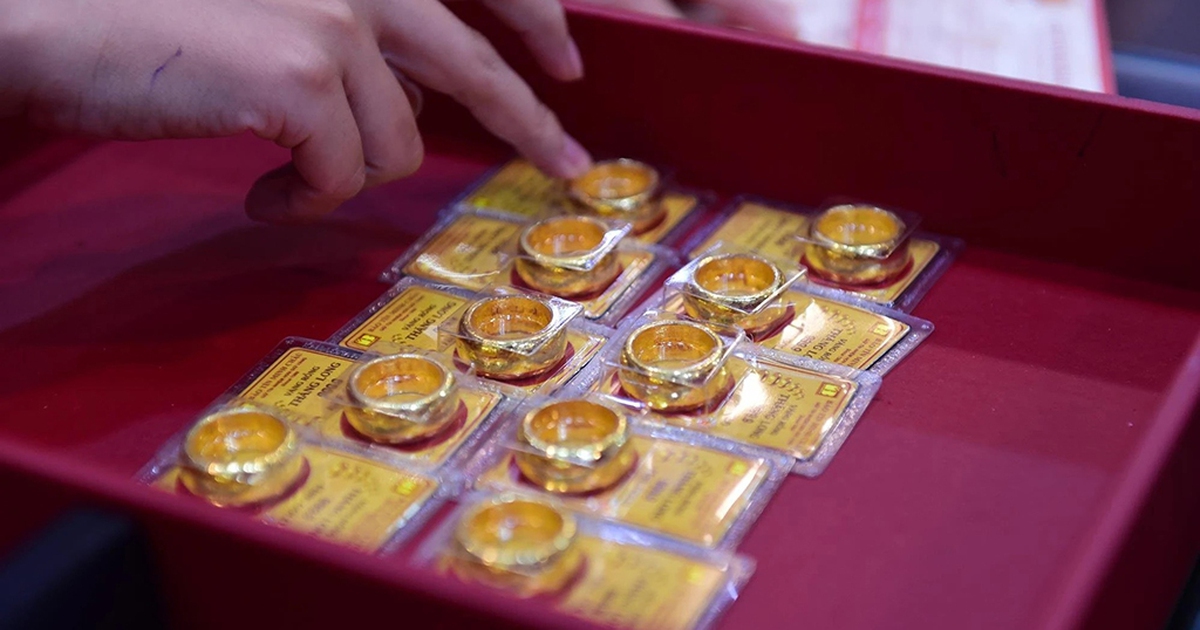 Giá vàng nhẫn tăng 'không tưởng'