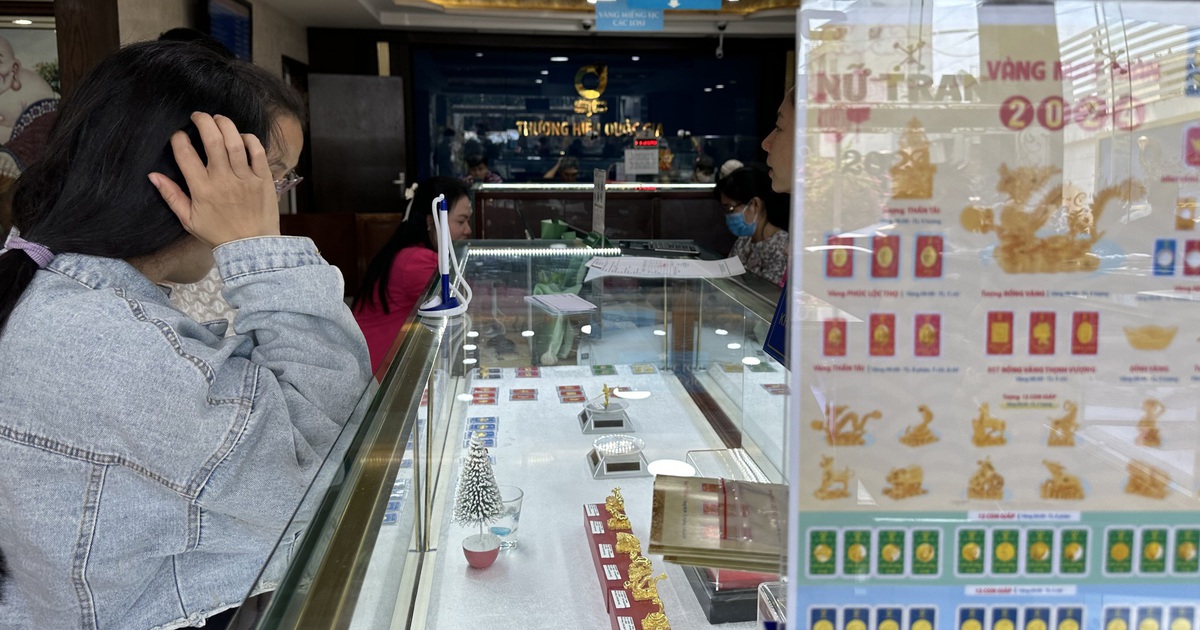 Giá vàng hôm nay 8.4.2024: Bẫy giảm giá rình rập