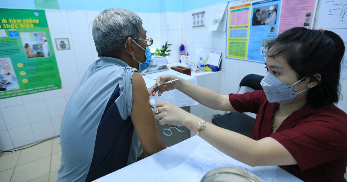 Bộ Y tế: Không cần xét nghiệm đông máu sau tiêm vắc xin Covid-19 AstraZeneca