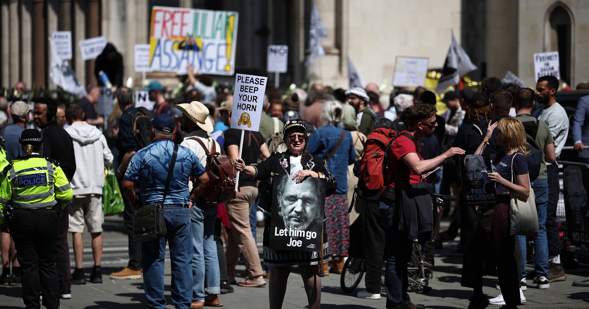 Nhà sáng lập WikiLeaks được phép kháng nghị quyết định dẫn độ