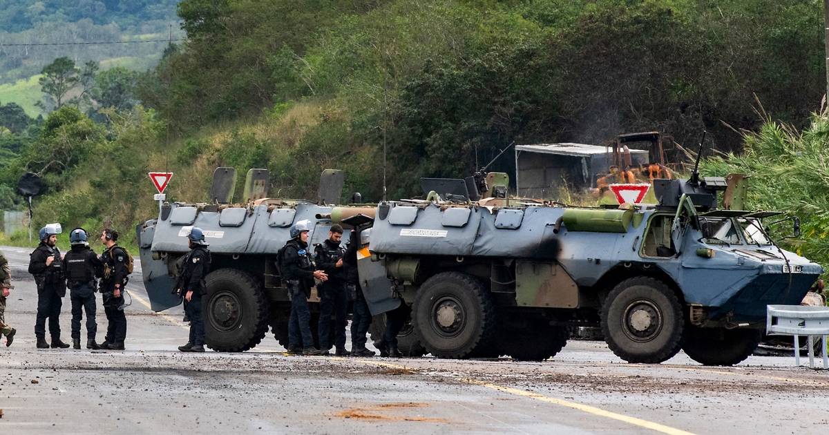 Pháp nỗ lực dẹp loạn, nhiều nước sơ tán công dân ở New Caledonia