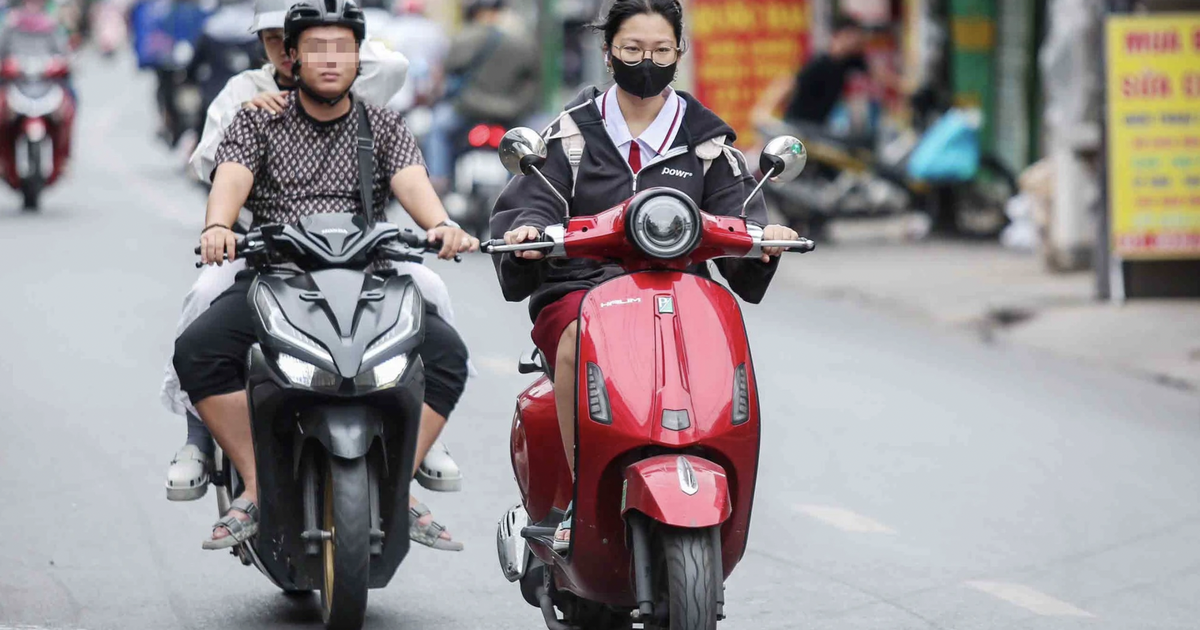 Đề xuất cấp bằng lái xe AM cho người từ 15 tuổi đi xe máy