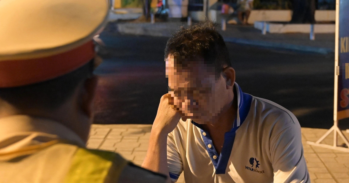 Vừa xuất viện, đi nhậu chúc mừng thì bị CSGT Thủ Đức xử lý nồng độ cồn