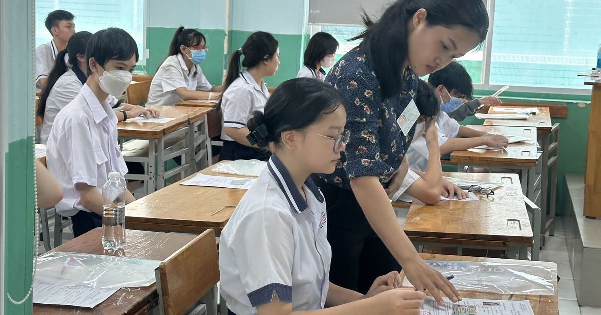 Thi lớp 10 tại TP.HCM, có 49 thí sinh đạt điểm 10 môn toán