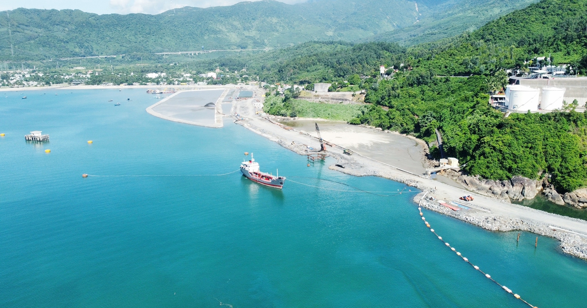 Bàn đạp từ những công trình trọng điểm