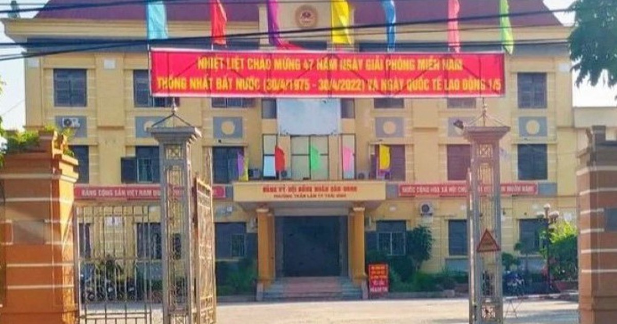 Bắt một cán bộ UBND phường về tội lạm quyền