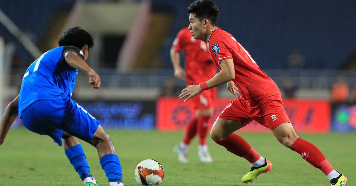 Giá trị của việc HLV Kim Sang-sik trả Phan Tuấn Tài về vị trí hậu vệ trái