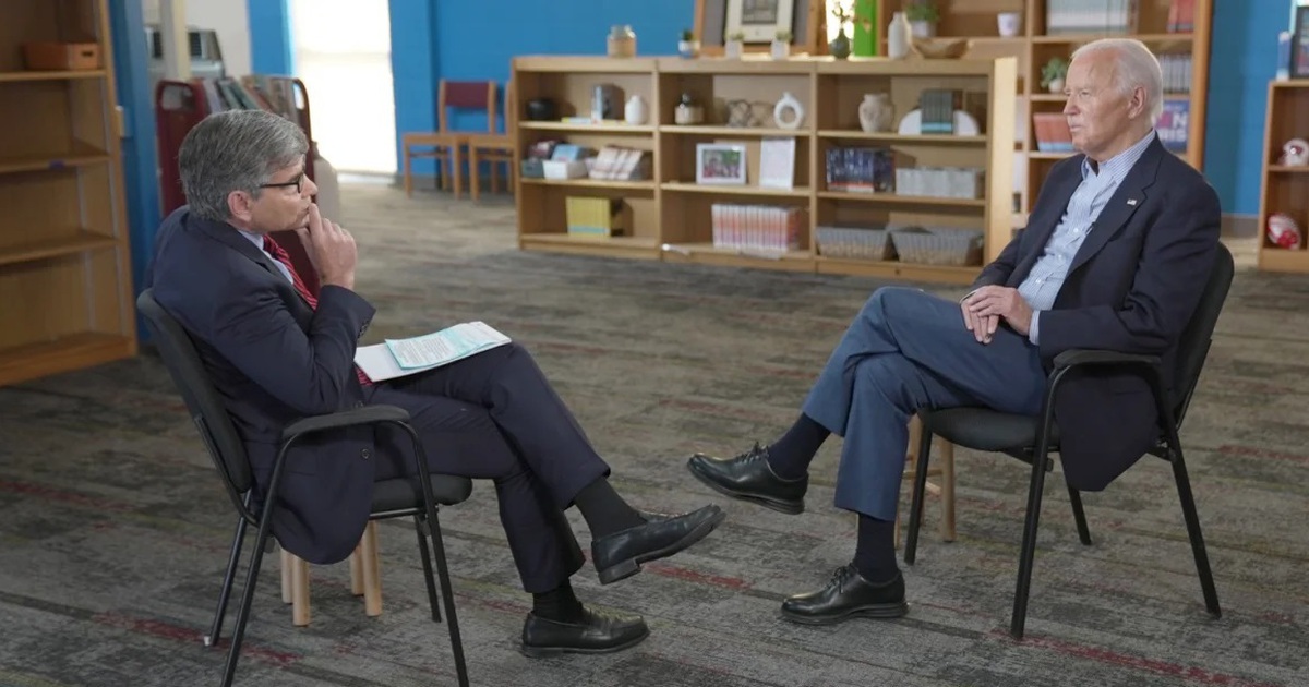 Nhà báo ABC News hối tiếc vì câu nói 'ông Biden không thể làm tổng thống'