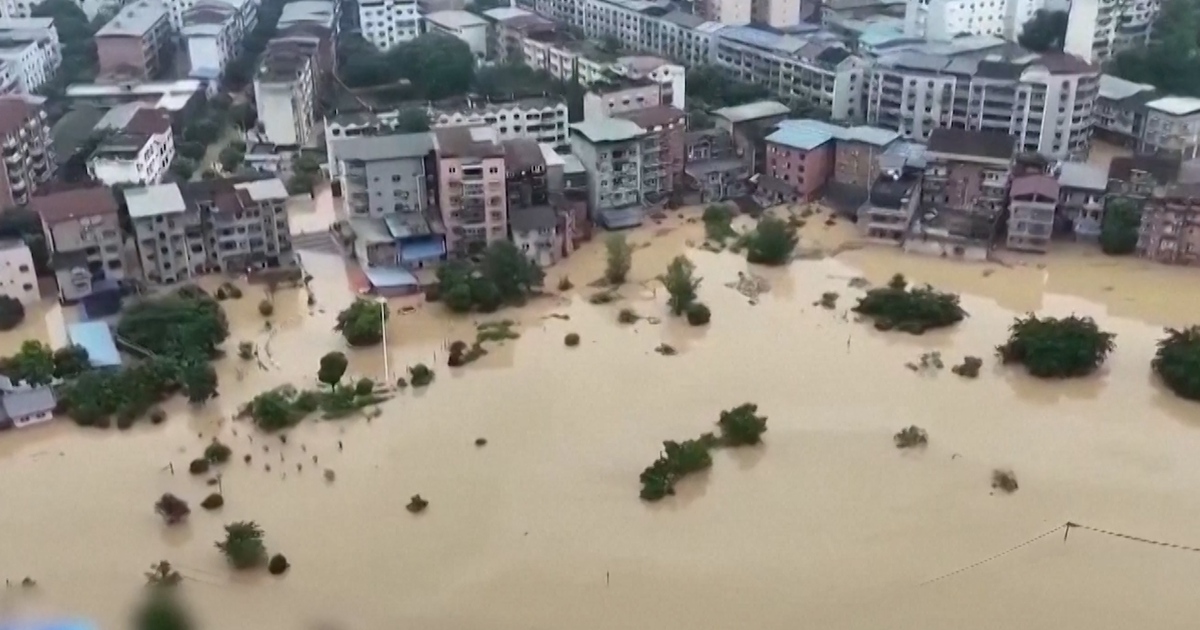 Đập Tam Hiệp báo động, Trùng Khánh thiệt hại nặng khi lũ lụt làm 6 người chết