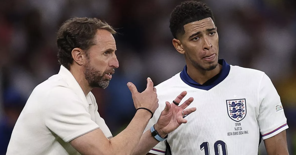 Bellingham bất mãn với HLV Southgate vì không chịu thay Kane