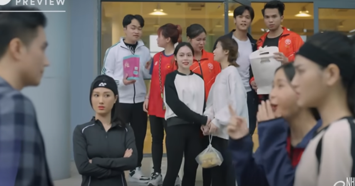 ‘Những nẻo đường gần xa’ tập 29: Sếp Vinh cố tình công khai tình cảm với Đông?